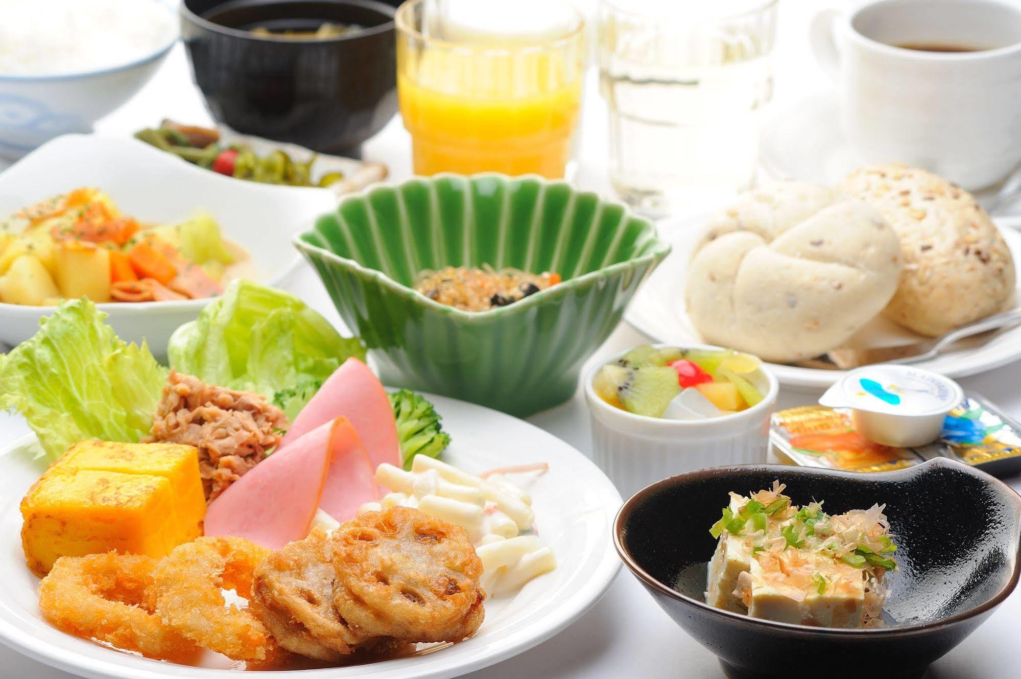 호텔 루트 인 노시로 외부 사진